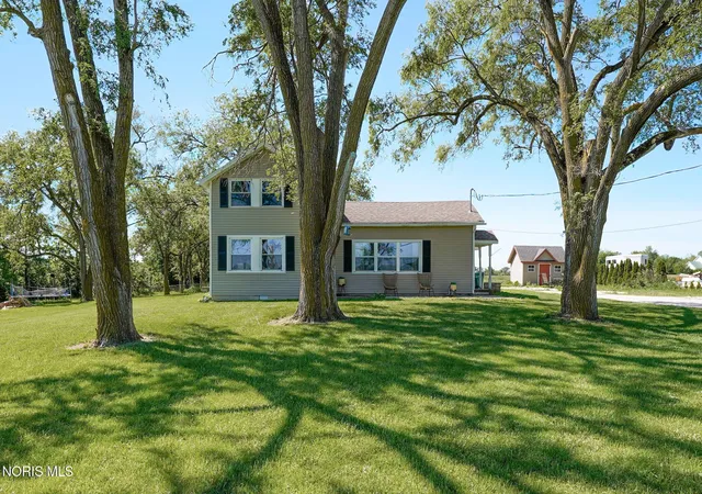 Photo 3 of Sale Pending at 22280 W Hellwig Rd, Genoa, OH 43430 | MLS# 10008604 | Listing updated on 2026-07-31