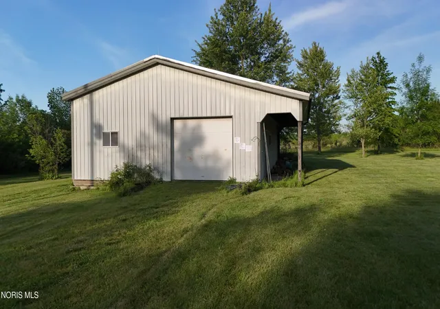 Homes for sale in Defiance, OH | 16286 County Road 149, Defiance, OH 43512 | MLS# 10008374