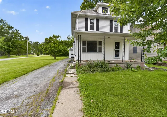 Homes for sale in Oak Harbor, OH | 347 E Water St, Oak Harbor, OH 43449 | MLS# 10009440