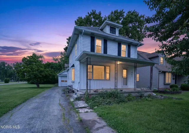 Homes for sale in Oak Harbor, OH | 347 E Water St, Oak Harbor, OH 43449 | MLS# 10009440