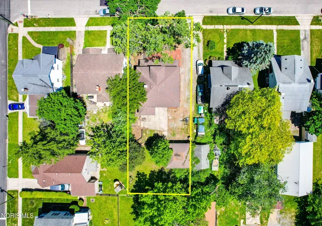 35th image of 813 College Ave, Lima, OH 45805 | MLS# 10008454