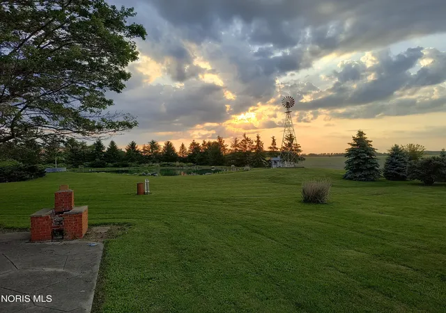 Homes for sale in Metamora, OH | 3310 County Road S, Metamora, OH 43540 | MLS# 10008376