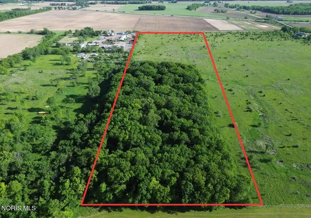 Homes for sale in Archbold, OH | 26422 County Road J, Archbold, OH 43502 | MLS# 10008415