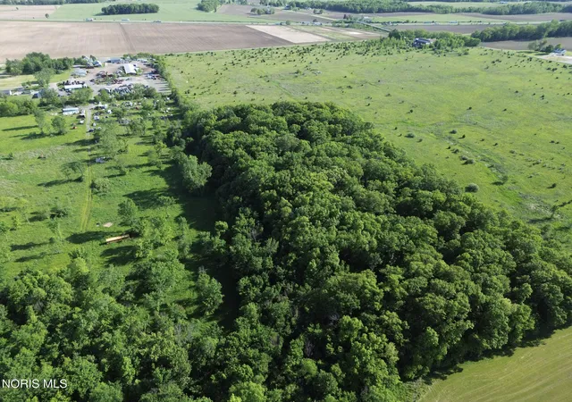 Homes for sale in Archbold, OH | 26422 County Road J, Archbold, OH 43502 | MLS# 10008415