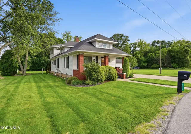 Photo 2 of Sale Pending at 7918 County Rd 313, Findlay, OH 45840 | MLS# 10008612 | Listing updated on 2026-08-18