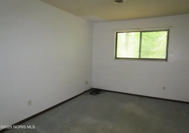 Homes for sale in Toledo, OH | 1668 Brownstone Blvd #Apt 613, Toledo, OH 43614 | MLS# 10008419
