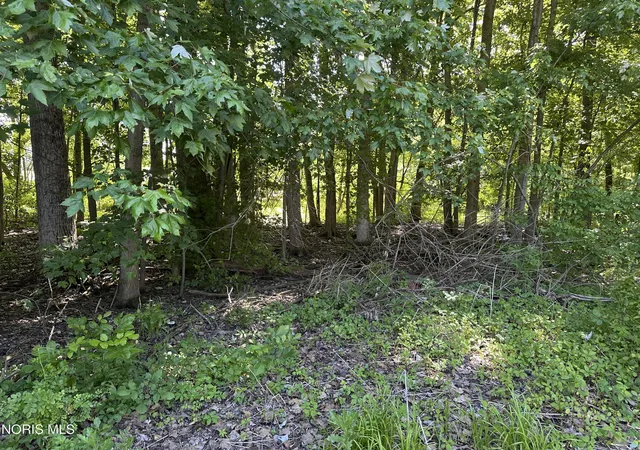 Homes for sale in Montpelier, OH | 129 Sunset Blvd, Montpelier, OH 43543 | MLS# 10008463