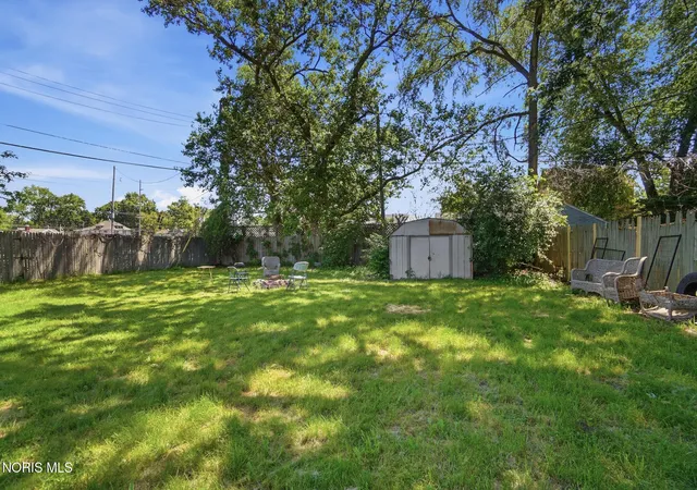 Homes for sale in Toledo, OH | 1326 Montain Rd, Toledo, OH 43615 | MLS# 10008586