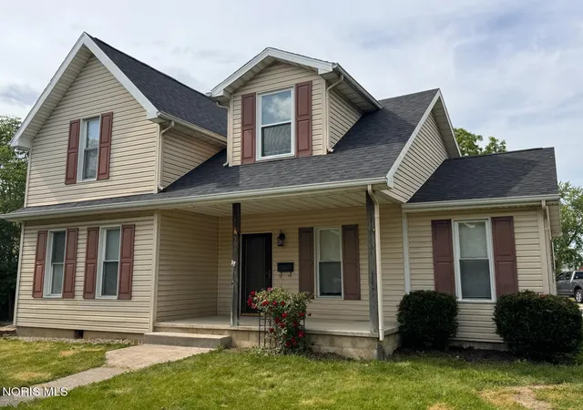Homes for sale in Bryan, OH | 509 E Mulberry St, Bryan, OH 43506 | MLS# 10008517