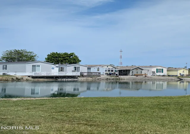 Homes for sale in Oak Harbor, OH | 1057 E Sister Ln # E, Oak Harbor, OH 43449 | MLS# 10008544