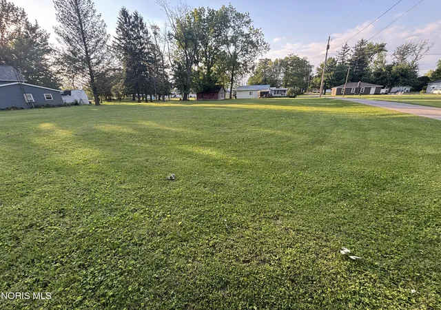 Homes for sale in Mc Clure, OH | 560 W Summit St, Mc Clure, OH 43534 | MLS# 10008647