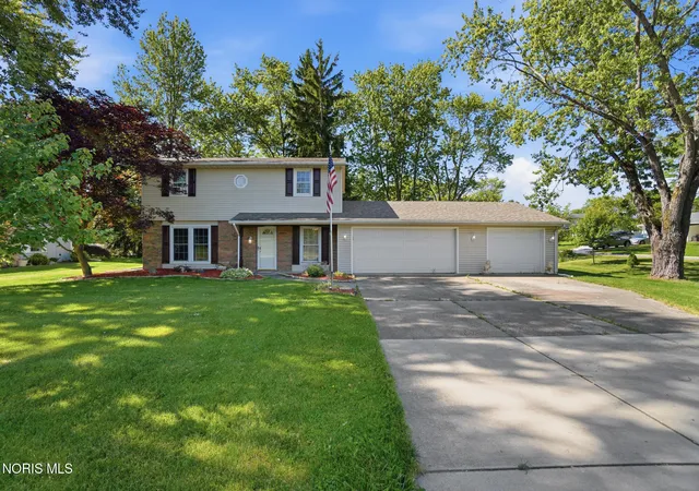 Homes for sale in Bryan, OH | 110 Norlick Dr, Bryan, OH 43506 | MLS# 10008575
