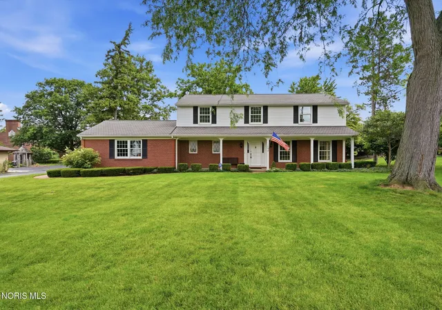 Homes for sale in Findlay, OH | 120 Church Hill Dr, Findlay, OH 45840 | MLS# 10008628
