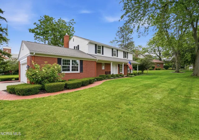 Homes for sale in Findlay, OH | 120 Church Hill Dr, Findlay, OH 45840 | MLS# 10008628