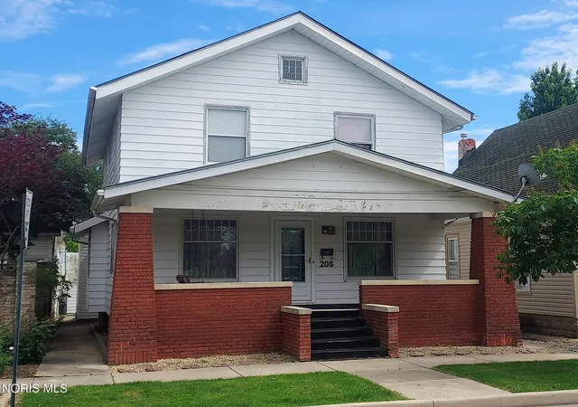 Homes for sale in Columbus Grove, OH | 206 N High St, Columbus Grove, OH 45830 | MLS# 10008602