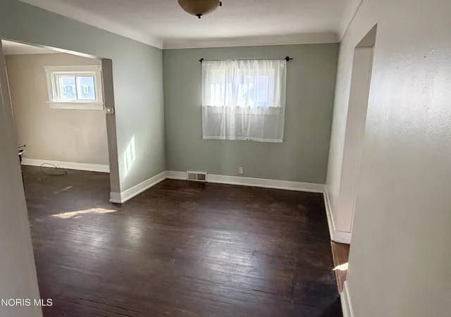 Homes for sale in Bryan, OH | 425 Oakwood Ave, Bryan, OH 43506 | MLS# 10008611