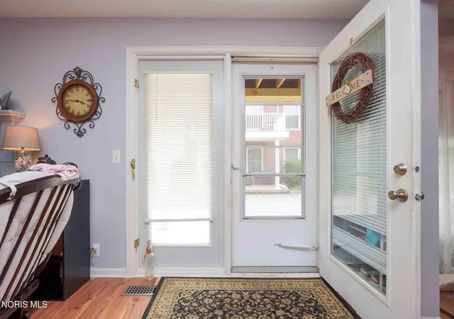 Listing Photo 5 - Condo for sale in building located at 1932 Queenswood Dr, Findlay, OH 45840