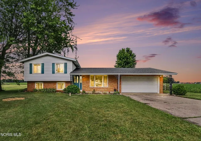 Photo 2 of Single family home for sale at 9504 Waterville Swanton Rd, Waterville, OH 43566 | MLS# 10008661 | Listing updated on 2026-09-14