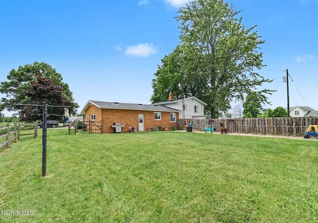 Photo 3 of Single family home for sale at 9504 Waterville Swanton Rd, Waterville, OH 43566 | MLS# 10008661 | Listing updated on 2026-09-14