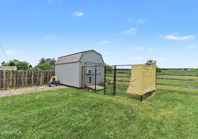 Photo 4 of Single family home for sale at 9504 Waterville Swanton Rd, Waterville, OH 43566 | MLS# 10008661 | Listing updated on 2026-09-14