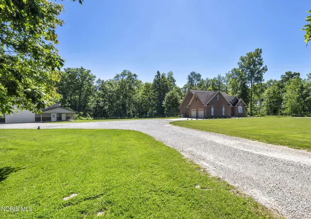 Homes for sale in Upper Sandusky, OH | 16714 County Hwy 115, Upper Sandusky, OH 43351 | MLS# 10008676