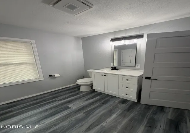 Photo 4 of Single family home for sale at 144 University Blvd, Toledo, OH 43614 | MLS# 10011489 | Listing updated on 2026-09-03