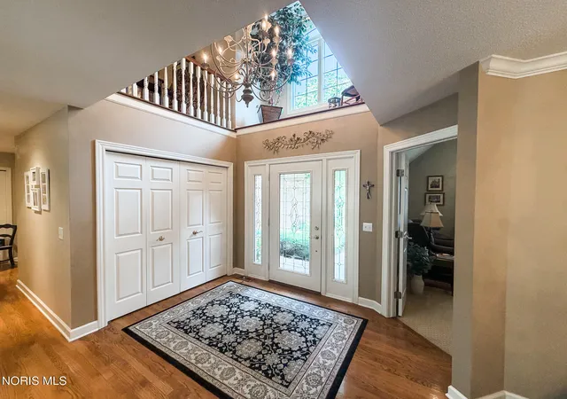 Photo 3 of Single family home for sale at 8977 Whispering Pine Curv, Sylvania, OH 43560 | MLS# 10008787 | Listing updated on 2026-07-30