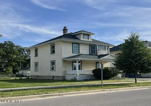 Homes for sale in Bryan, OH | 412 E Butler St, Bryan, OH 43506 | MLS# 10008773