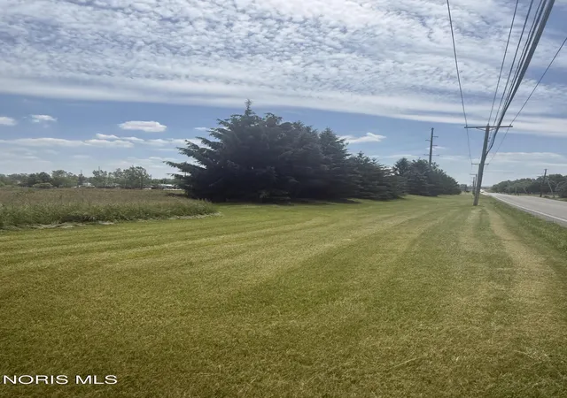 Photo 2 of Land for sale at 0 County Rd 140, Findlay, OH 45840 | MLS# 10008821 | Listing updated on 2026-06-08