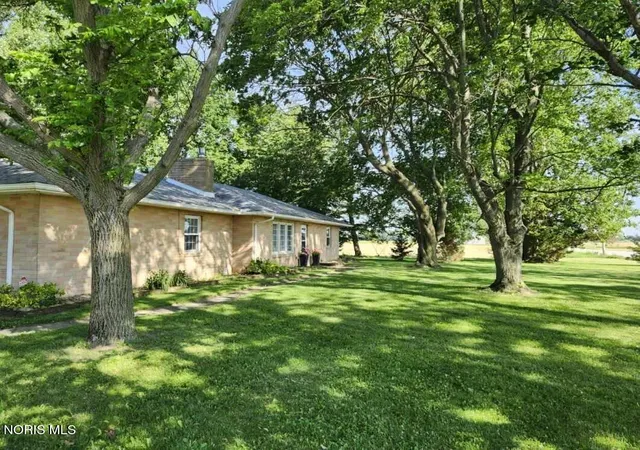 Homes for sale in Findlay, OH | 11955 State Route 37, Findlay, OH 45840 | MLS# 10008784