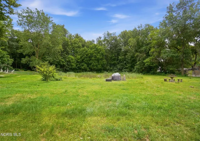 Homes for sale in Holland, OH | 28 N Centennial Rd, Holland, OH 43528 | MLS# 10008827