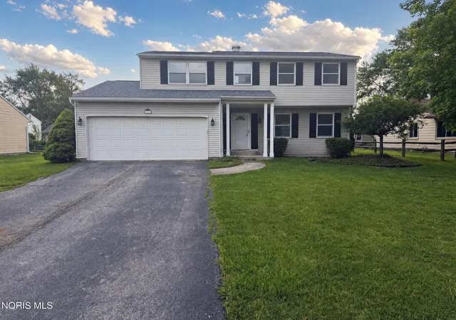 Homes for sale in Perrysburg, OH | 130 Pheasant Dr, Perrysburg, OH 43551 | MLS# 10008801