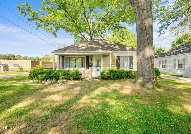 Photo 2 of Single family home for sale at 4837 Luann Ave, Toledo, OH 43623 | MLS# 10008843 | Listing updated on 2026-06-29