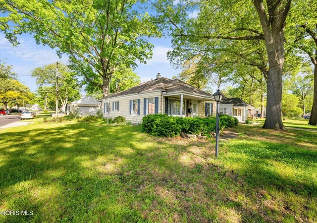 Photo 2 of Single family home for sale at 4837 Luann Ave, Toledo, OH 43623 | MLS# 10008843 | Listing updated on 2026-06-29
