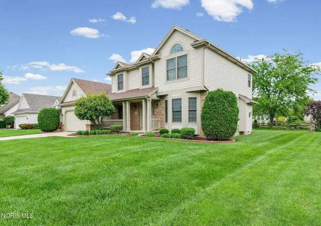 2nd image of 1967 Hamilton Dr, Perrysburg, OH 43551 | MLS# 10009337