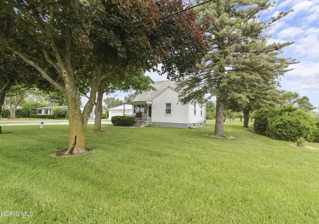 Homes for sale in Gibsonburg, OH | 4520 State Route 600, Gibsonburg, OH 43431 | MLS# 10008856