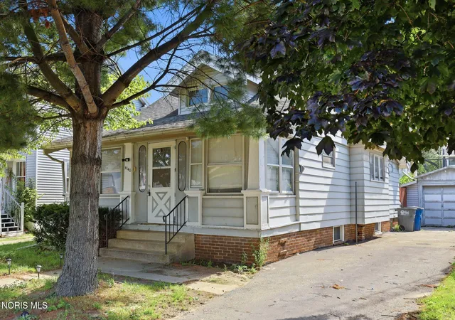 1st image of 4140 Parrakeet Ave, Toledo, OH 43612 | MLS# 10009509
