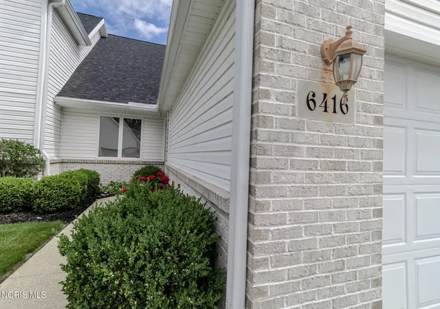 Photo 4 of Condo for sale at 6416 Madison Cvs Ct #18, Sylvania, OH 43560 | MLS# 10009090 | Listing updated on 2026-07-06