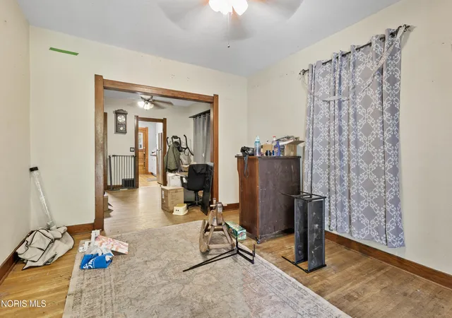 Photo 4 of Single family home for sale at 1123 Liberty St, Toledo, OH 43605 | MLS# 10008871 | Listing updated on 2026-10-08