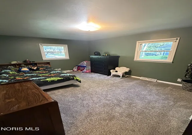 Homes for sale in Findlay, OH | 601 Winterberry Dr, Findlay, OH 45840 | MLS# 10008900