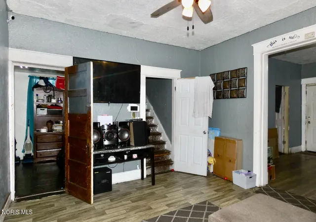 Homes for sale in Toledo, OH | 1125 Tecumseh St, Toledo, OH 43607 | MLS# 10009794