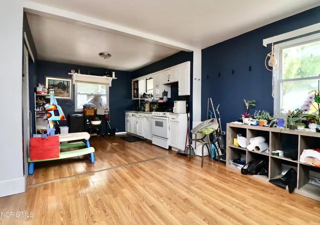 4th image of 5810 Cushman Rd, Sylvania, OH 43560 | MLS# 10008970