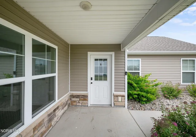 Homes for sale in Delta, OH | 13 Cascade Ln, Delta, OH 43515 | MLS# 10008932