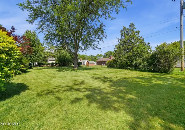 Photo 40 of Single family home for sale at 1626 Imperial Ln, Findlay, OH 45840 | MLS# 10008921 | Listing updated on 2026-06-14