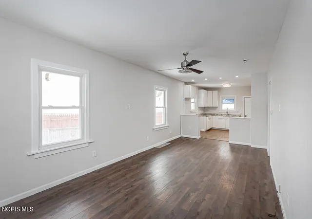 5th image of 509 Dover Pl, Toledo, OH 43605 | MLS# 10009003