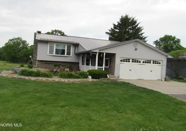 Photo 2 of Single family home for sale at 11203 County Rd N30, Montpelier, OH 43543 | MLS# 10008941 | Listing updated on 2026-08-24