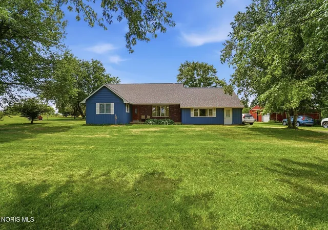 2nd image of 4837 Alexander Rd, Pemberville, OH 43450 | MLS# 10008949