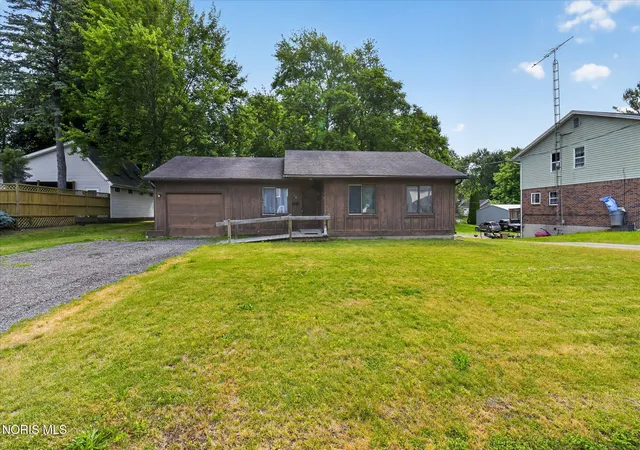 Homes for sale in Swanton, OH | 125 Harrison Ave, Swanton, OH 43558 | MLS# 10008964