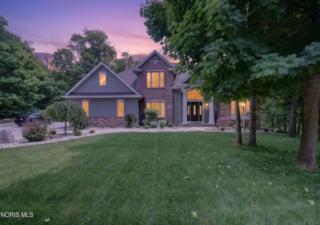 Homes for sale in Bryan, OH | 125 Turnberry Dr, Bryan, OH 43506 | MLS# 10009015