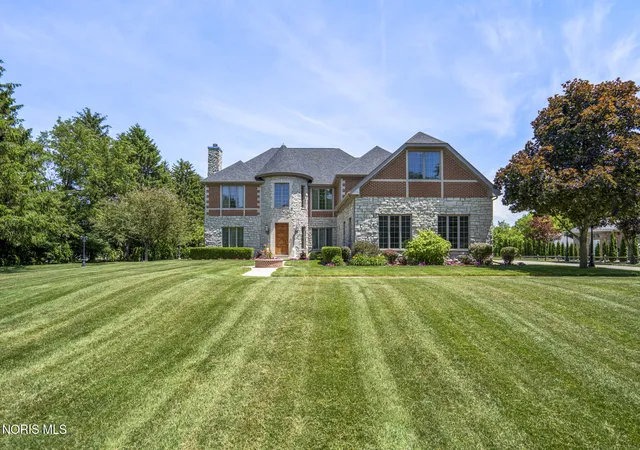 5th image of 3315 Stonebrooke Ln, Maumee, OH 43537 | MLS# 10009132